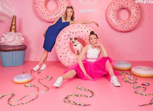 Amiplay Smycz regulowana 7in1 BeHappy dla psa rozm. M 20mm/200cm wzór Donut WYPRZEDAŻ