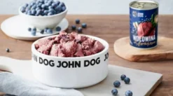 John Dog Berry line Adult Wołowina z borówką Mokra Karma dla psa op. 400g